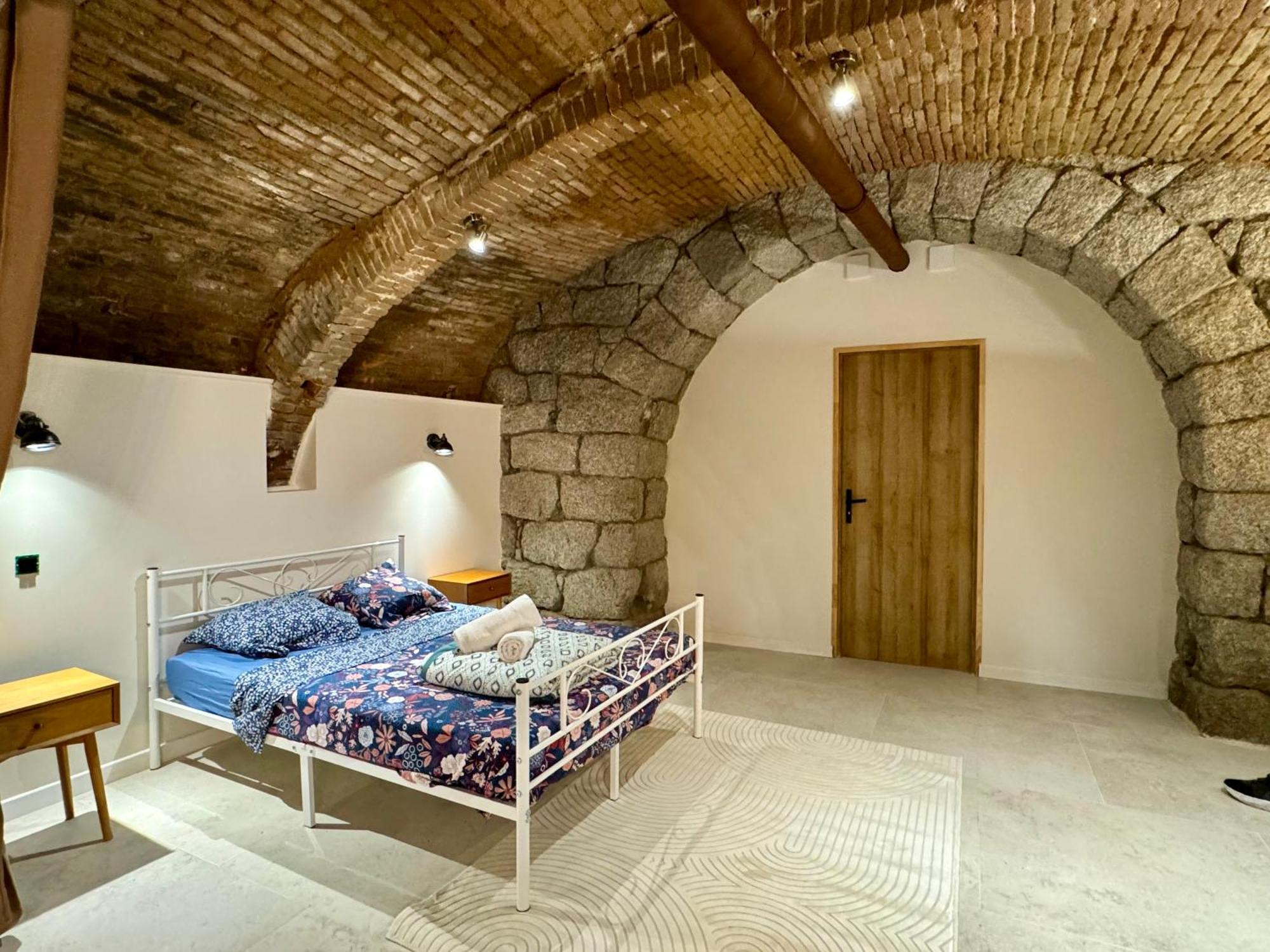 Loft De Charme En Centre Ville Sartène Exteriér fotografie
